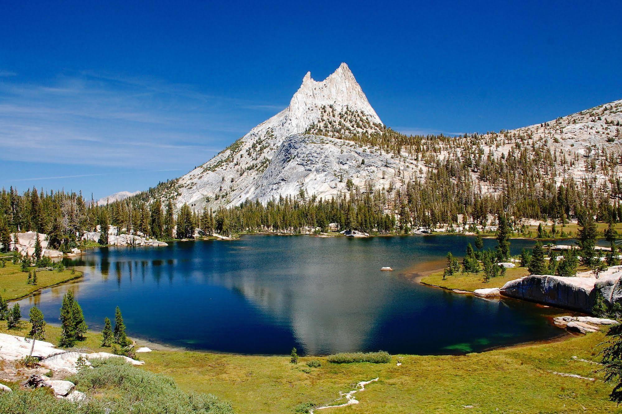 Lower Cascades Yosemite West Εξωτερικό φωτογραφία
